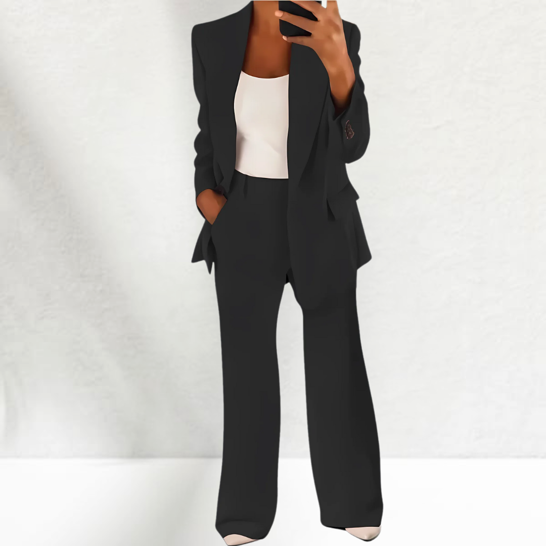 Jewel | Elegante Traje de Dos Piezas